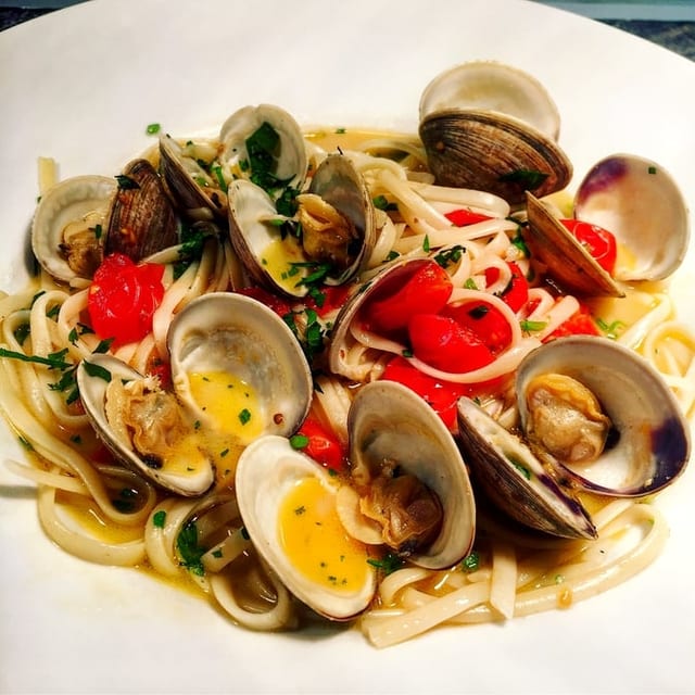 Linguine Vongole.