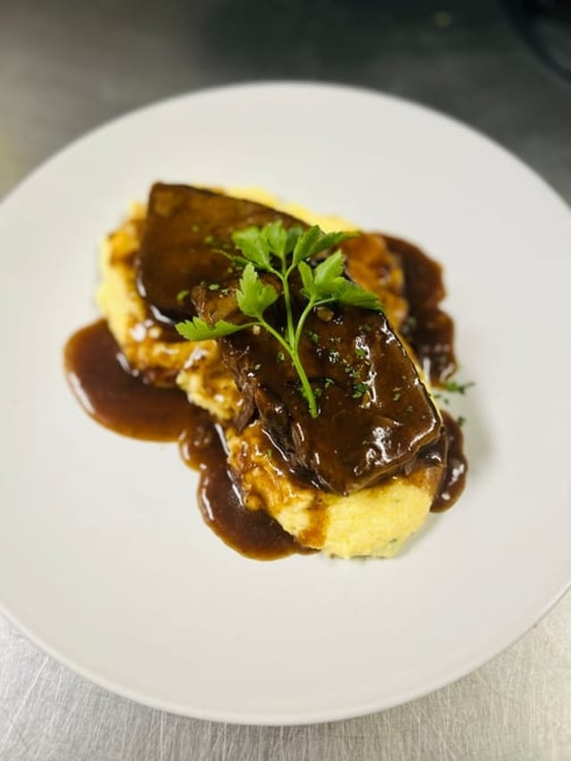 Brasato Di Barolo