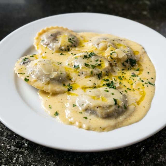 Ravioli Con Funghi.